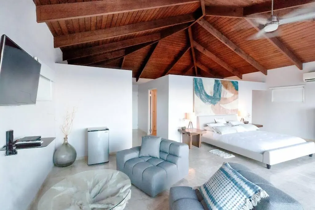 Villa Beautiful Villa! Diiscount Via What Aspp! Pool, Secluded Beach! Check The Number From The Photos! Vieques