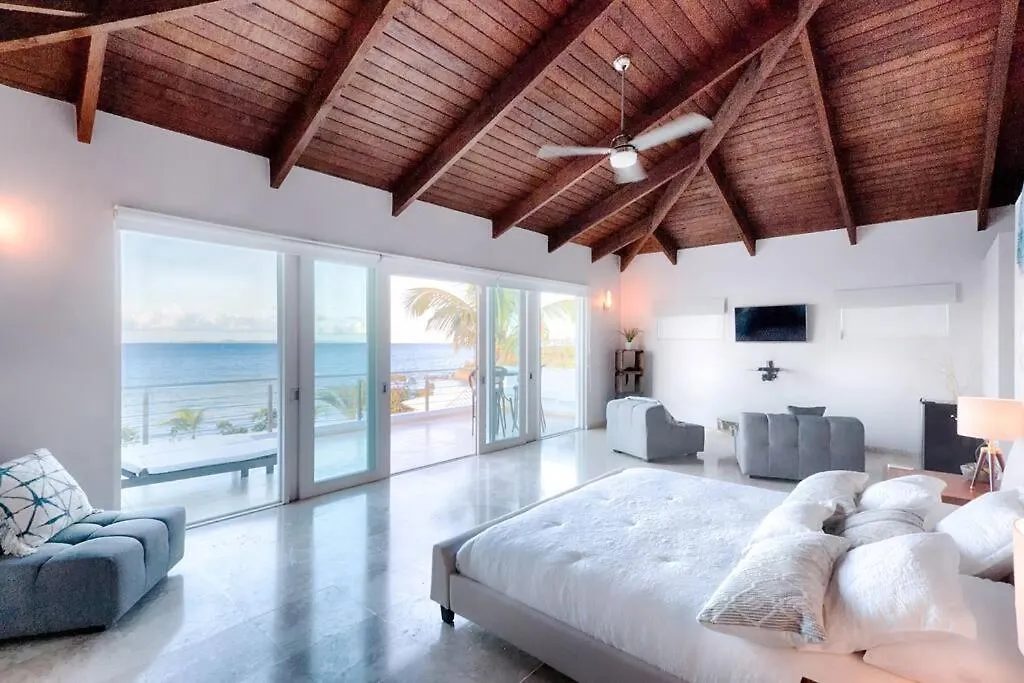 Beautiful Villa! Diiscount Via What Aspp! Pool, Secluded Beach! Check The Number From The Photos! Vieques Villa