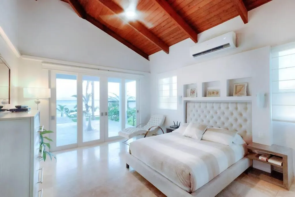 Villa Beautiful Villa! Diiscount Via What Aspp! Pool, Secluded Beach! Check The Number From The Photos! Vieques